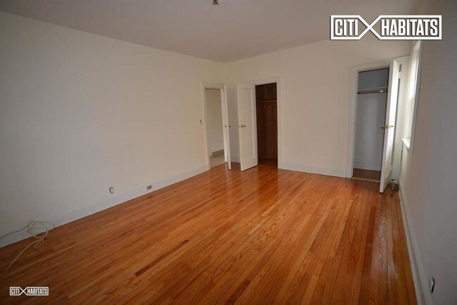 Building Photo - 166-16 17th Ave