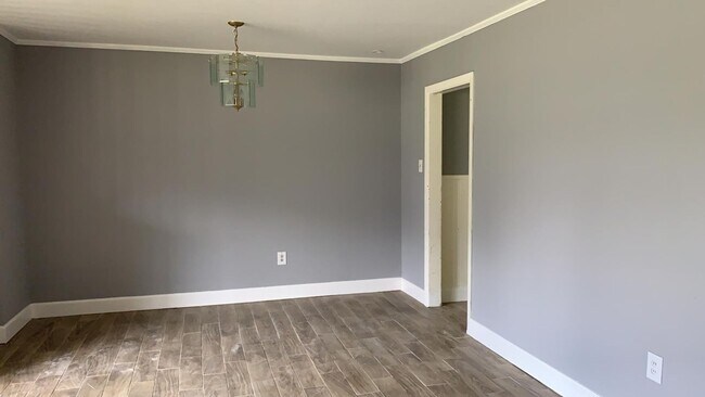Building Photo - Gorgeous all renovated Home in Baytown, TX!.