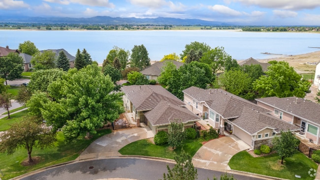 Building Photo - 4918 Valley Oak Dr