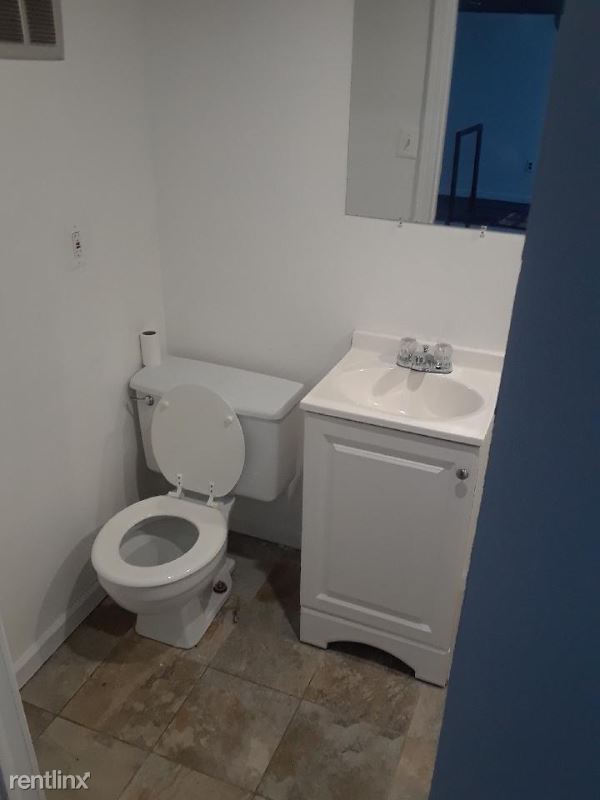Foto del edificio - 3 br, 2 bath House - 18660 Birwood Street