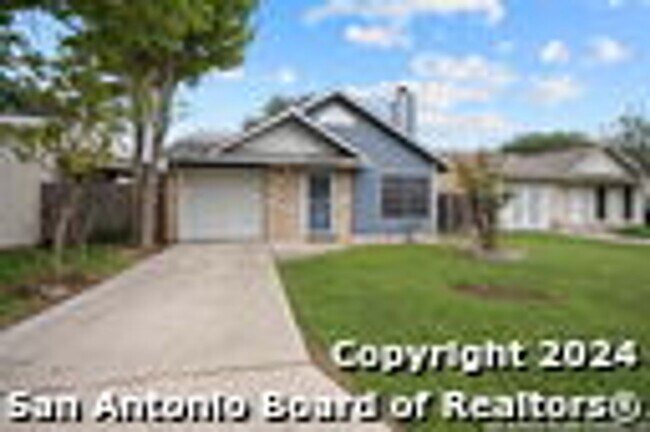 Foto del edificio - 8035 Big Bend