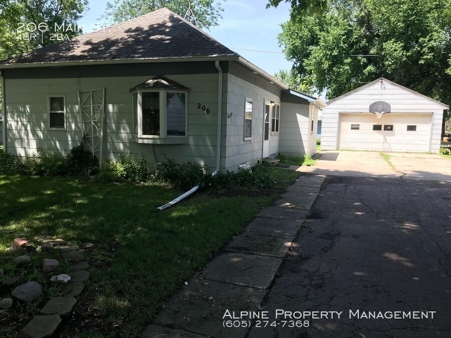 206 Main St, Harrisburg, SD 57032 House Rental in Harrisburg, SD