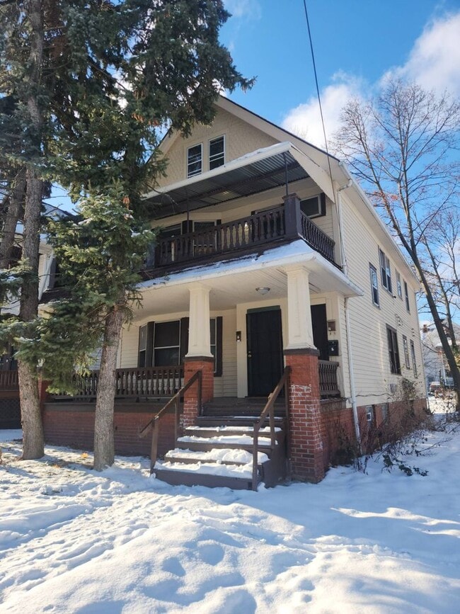 Building Photo - 1736-1738 Coit RD