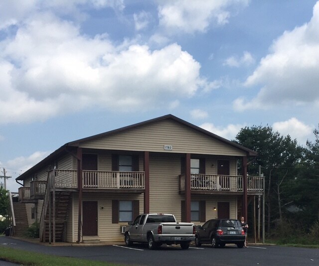 Building Photo - 1780 Patrick Way