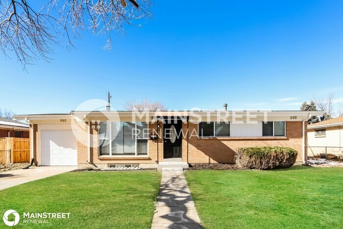 Primary Photo - 3125 Racine St