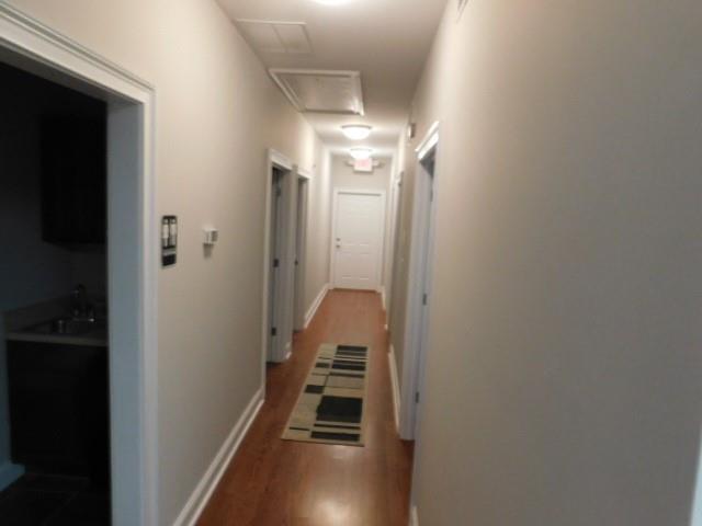 Building Photo - 20 Pointe N Dr