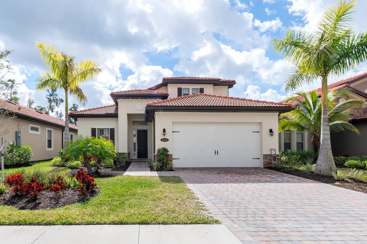 Primary Photo - 16324 Aberdeen Way