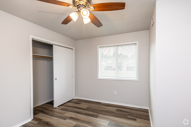 2BR, 1BA - 825 SF - Fish Creek