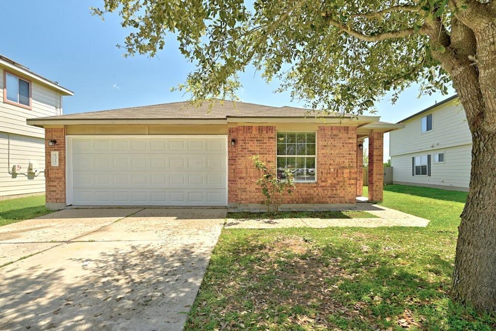 Primary Photo - 6317 Vida Nueva Ave