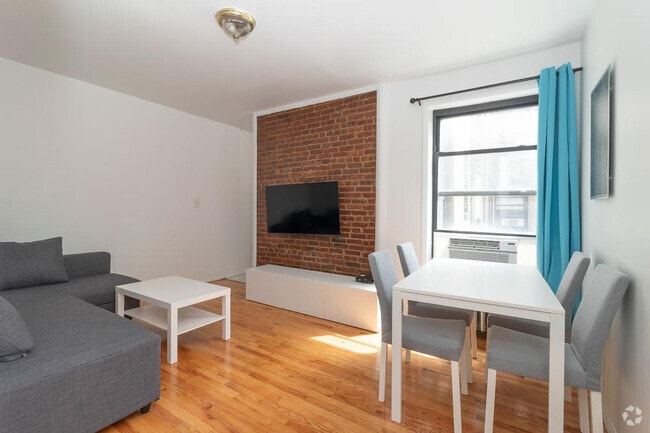 Building Photo - 315 E 95th St