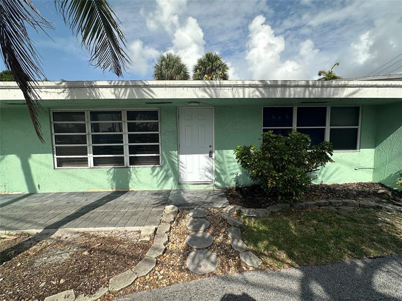 Primary Photo - 299 SE 12th Ave
