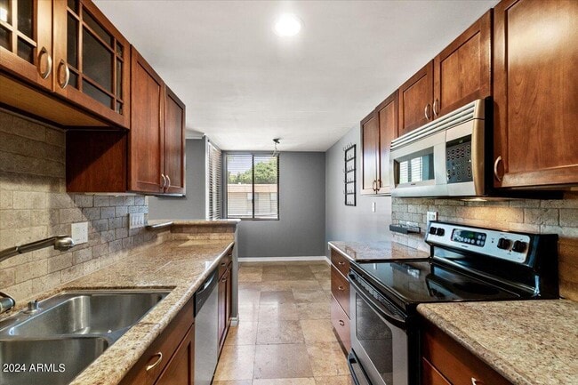 Building Photo - 4120 N 78th St