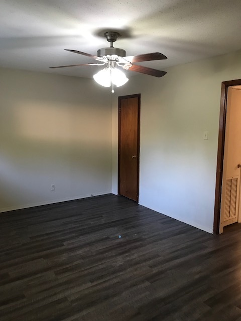 Bedroom - 317 W School St