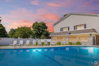 Beautiful Swimming Pool at Trails End Apartments in Burlington, NC - Trails End Apartments