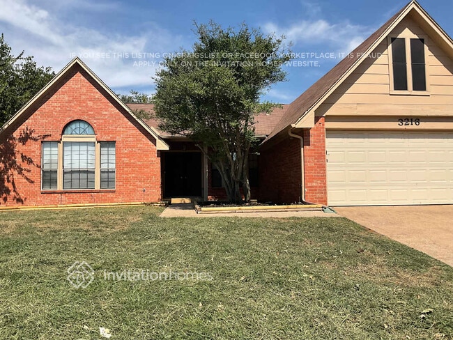 Building Photo - 3216 Cliffview Dr