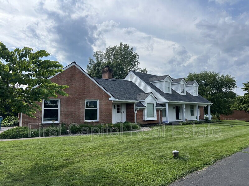 Foto principal - 8112 Pete Wiles Rd