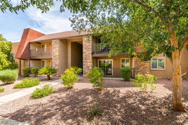 Building Photo - 4450 Sandy River Dr