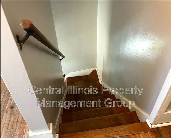 Foto del edificio - 505 E Locust St