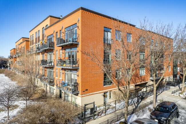 Building Photo - 1830 N Winchester Ave
