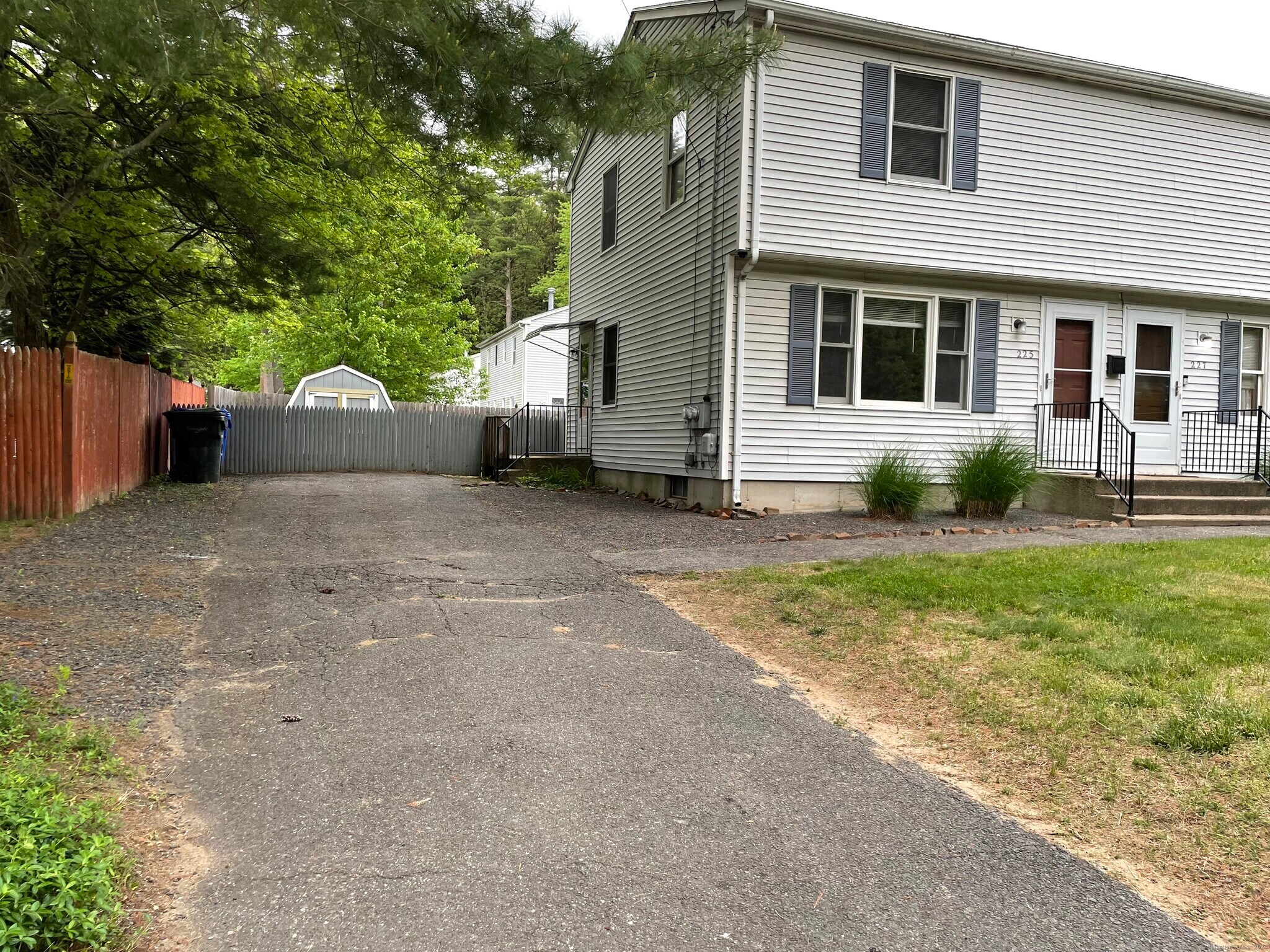 225 Kent Rd, Springfield, MA 01129 - Room for Rent in Springfield, MA ...