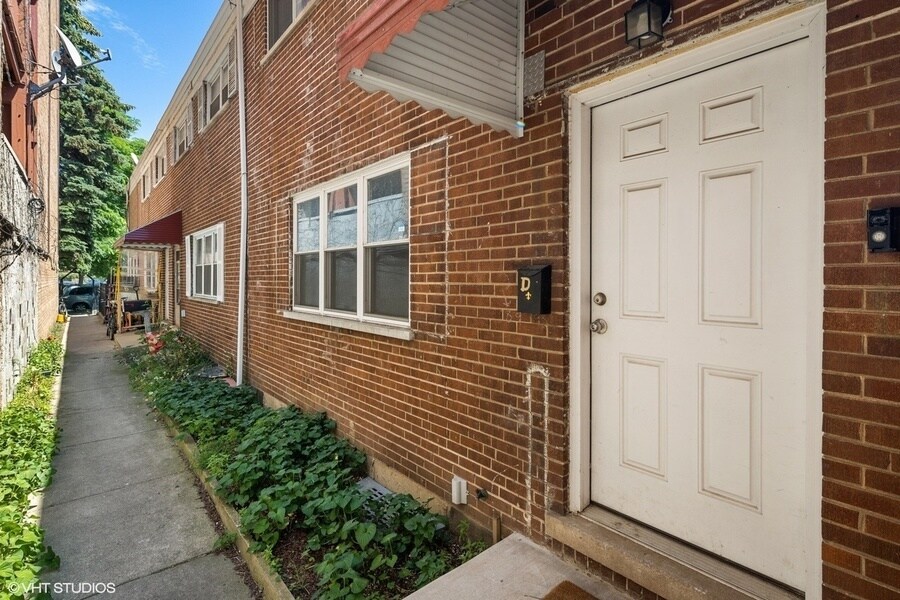 Primary Photo - 6140 N Winthrop Ave, Unit D, Chicago, IL 6...