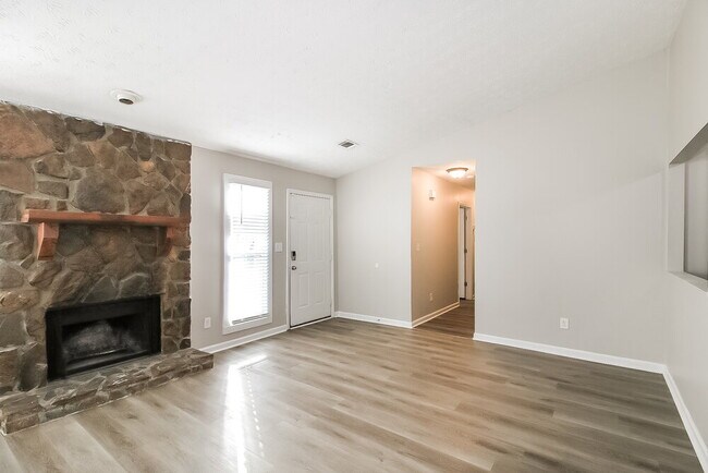 Foto del edificio - 2564 Snake Ct