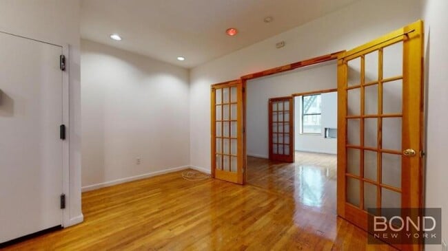 2 bedroom in NEW YORK NY 10003 - 2 bedroom in NEW YORK NY 10003 Apartment