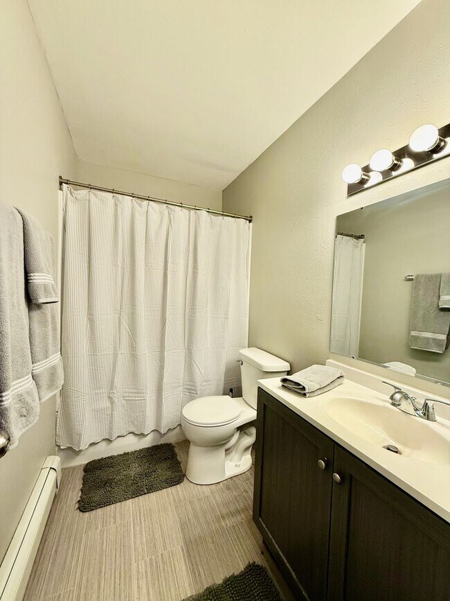 Foto del edificio - 220 9th Ave NW