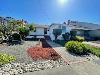Building Photo - 508 Colusa Ave