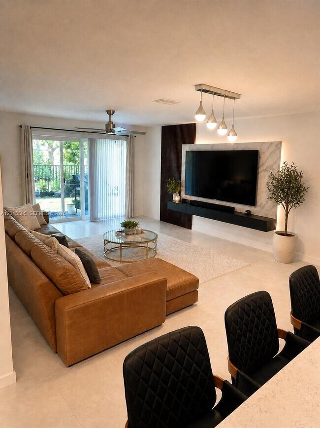 Foto del edificio - 6835 Broadwater Ln
