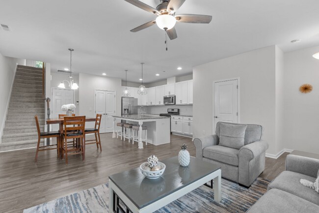 Building Photo - 1709 Kauri Cliffs Dr