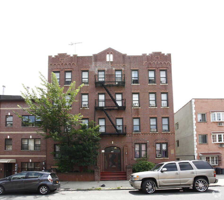 Building Photo - 1512 Park Place