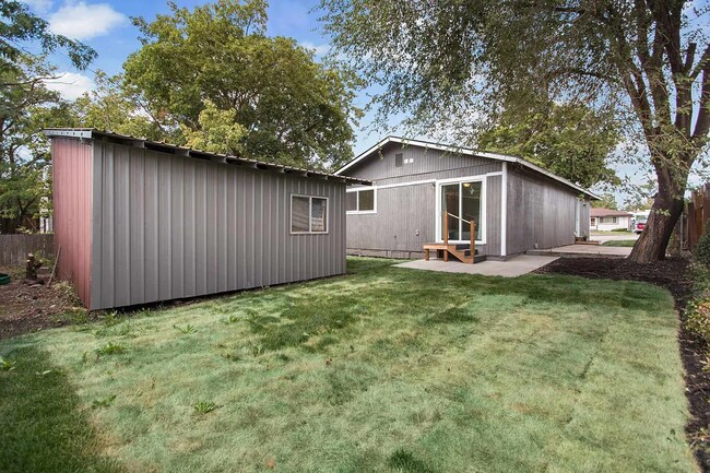Building Photo - Modern 3-Bedroom, 2-Bathroom Home