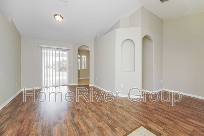 Foto del edificio - 20 Bressler Ln
