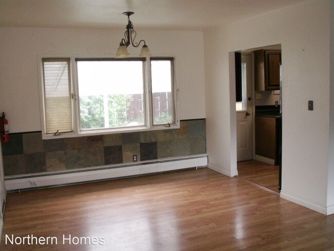 Building Photo - 3 br, 2 bath House - 1544 Hilton Ave