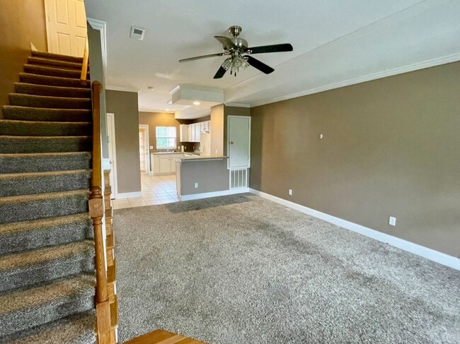 Foto del edificio - 2 Bedroom / 2.5 Bath Condo  Johnson City, TN