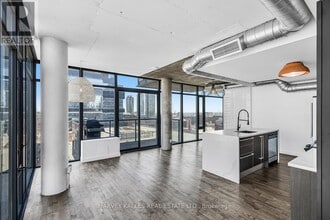 Building Photo - 138-1138 Princess St