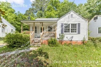 Building Photo - 1055 Radio Dr
