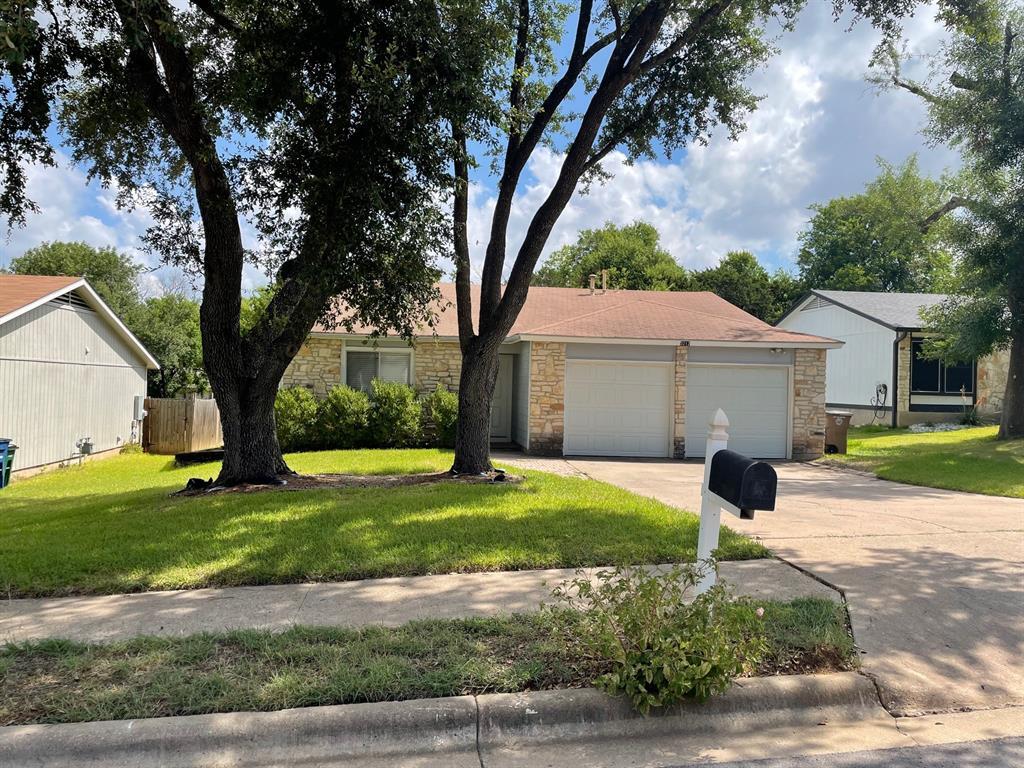 Foto principal - 3212 Kittyhawk Cove