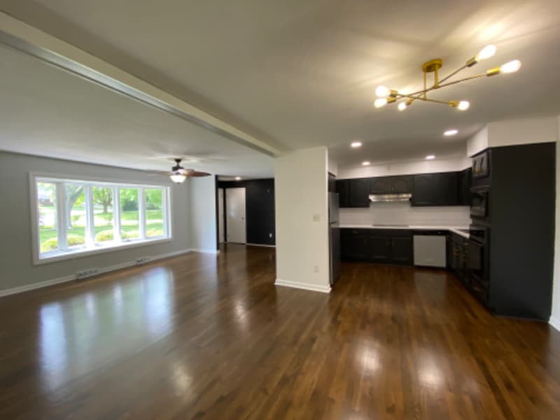Primary Photo - 2046 Bonniedale Dr