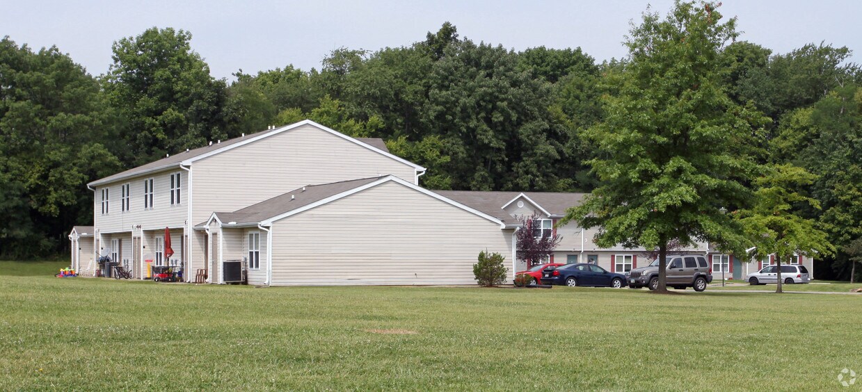 Foto del edificio - Bethel Park Apartments