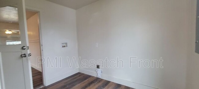 Building Photo - 5354 S 2000 W