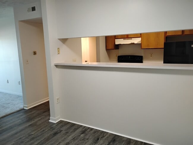 Foto del edificio - Deerfield Village