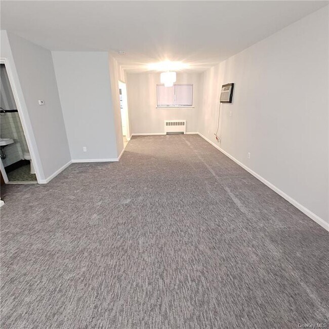 Building Photo - 1415 Nepperhan Ave