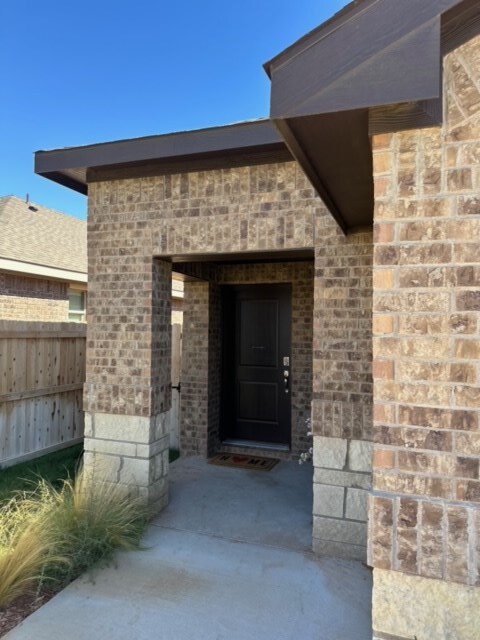 Building Photo - 7006 Adenium Rd