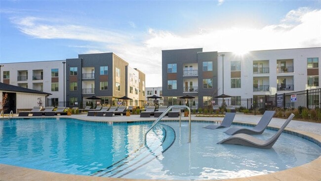 Foto del edificio - Elwood Apartments