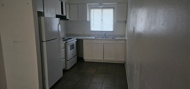 Foto del edificio - 4p1933