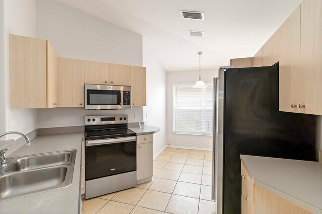 Foto del edificio - 1612 Summer Breeze Way