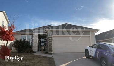 Building Photo - 612 NW 182nd St