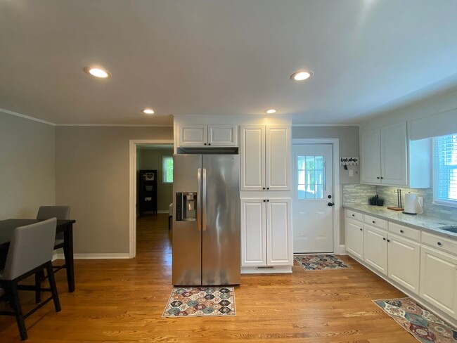 Building Photo - 1212 Strathmore Cir NW